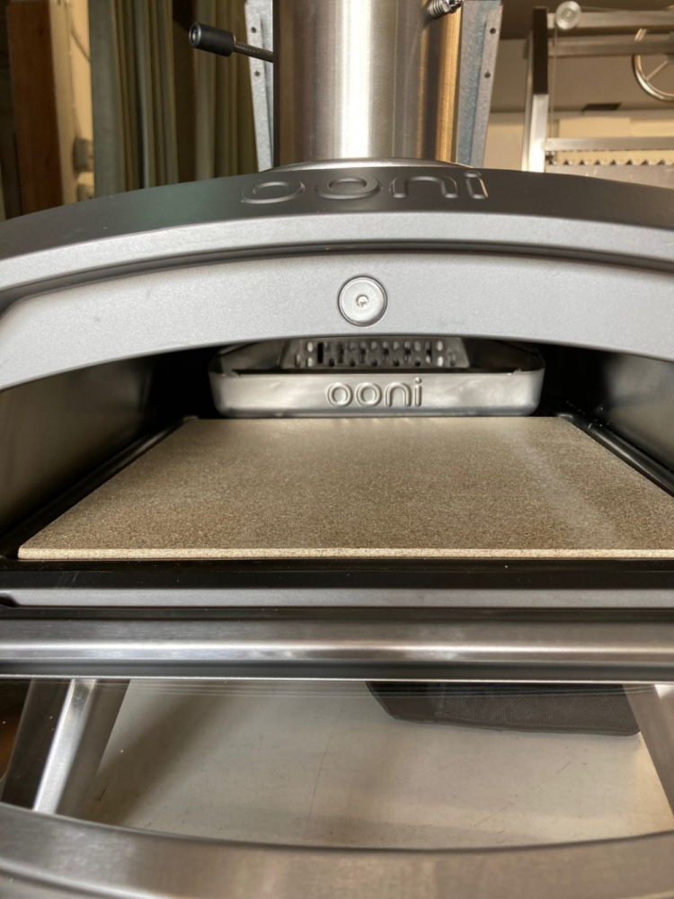 Fredstone Bagesten til Ooni Pizzaovne - Perfekte Pizzaer!