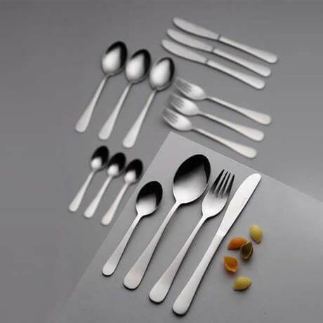 Aida Atelier Bestikæske 40 Dele Blank Stål