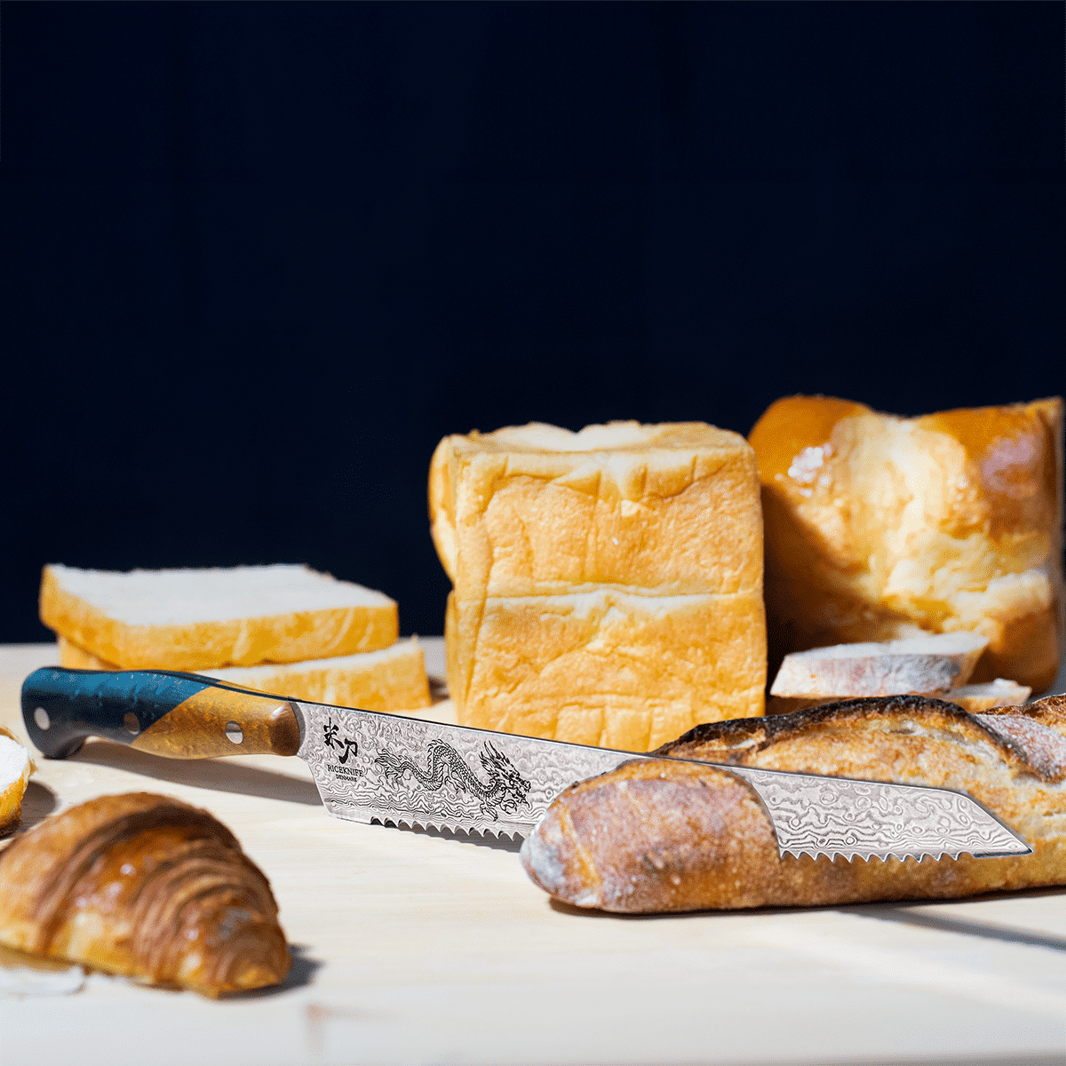 Dreki I  2023   Limited Edition Taktilt Damaskus Brødkniv