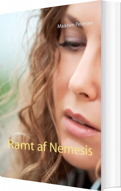 Ramt Af Nemesis   Maikhen Petersen   Bog
