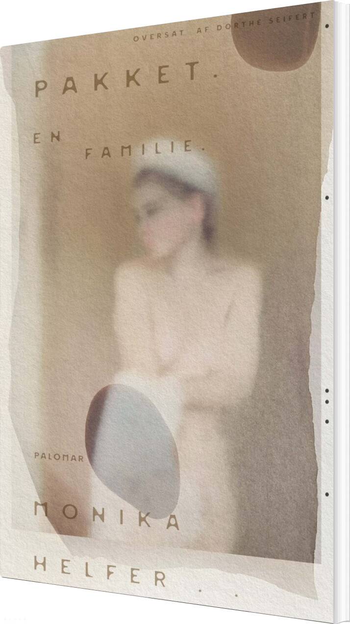 Pakket   En Familie   Monika Helfer   Bog