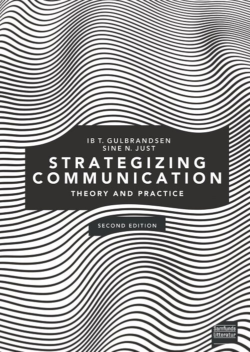 Strategizing Communication Sine Nørholm Just English Book