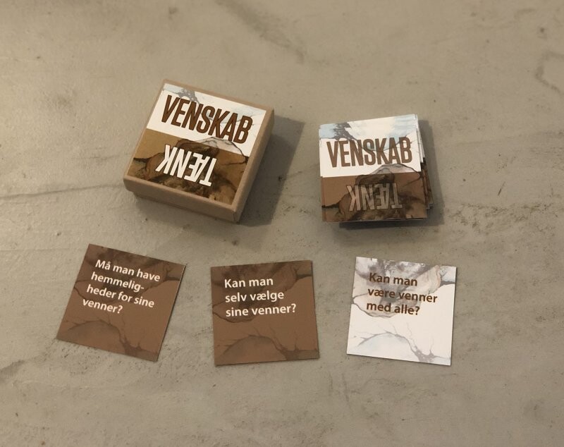 Tænk Venskab   Lho Høiris   Bog